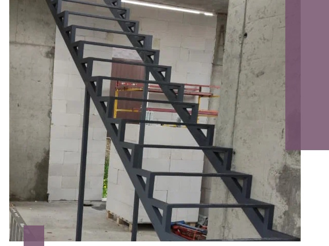 Демонтаж металлических лестниц в Североуральске быстро и безопасно