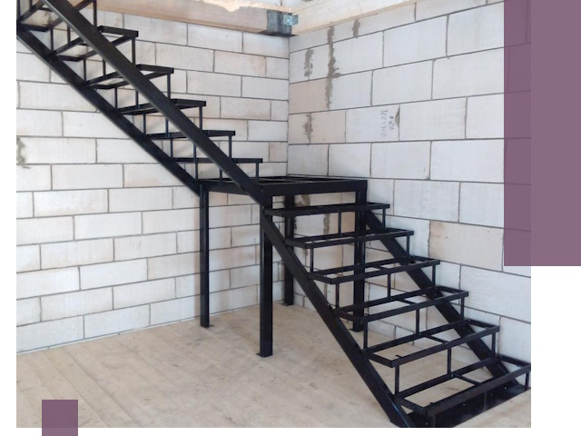 Лестницы на металлокаркасе под ключ в Североуральске — изготовление и монтаж