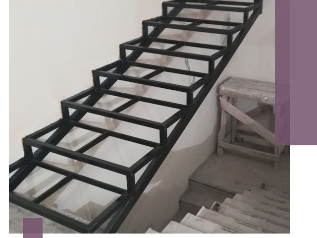 Демонтаж лестниц на металлокаркасе в Североуральске: быстрый вывоз и разбор