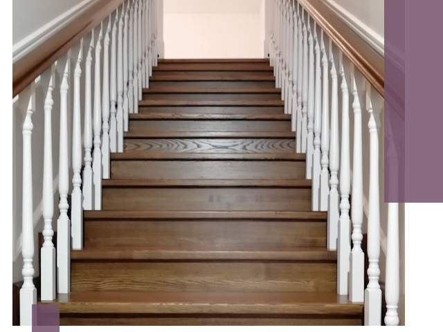 Лестницы из ясеня на заказ в Североуральске — изготовление и монтаж