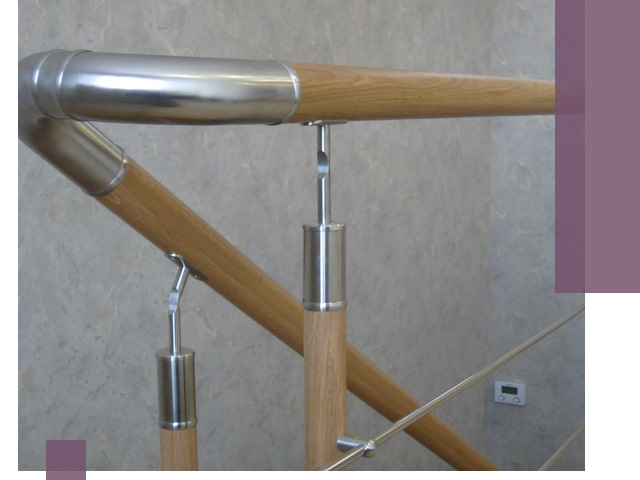 Комбинированные перила на заказ в Североуральске — монтаж и производство