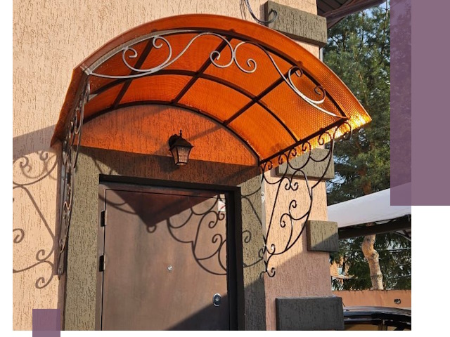 Демонтаж козырьков в Североуральске быстро и безопасно