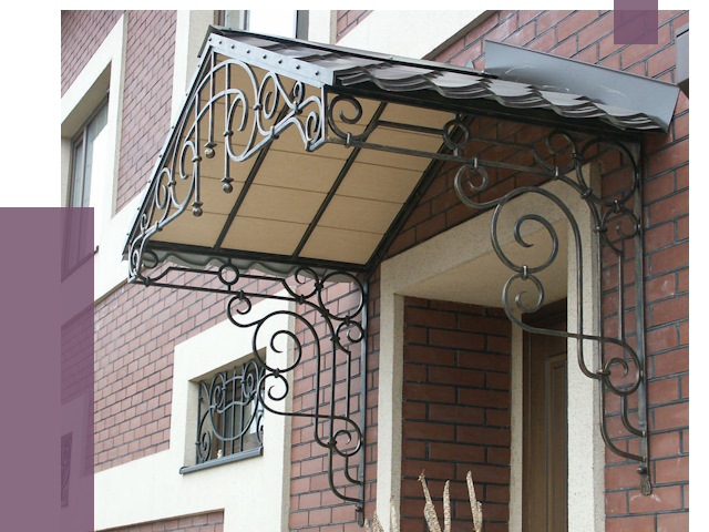 Двускатные козырьки в Североуральске под ключ от 12876 руб.