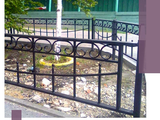 Изготовление газонных ограждений в Североуральске под ключ