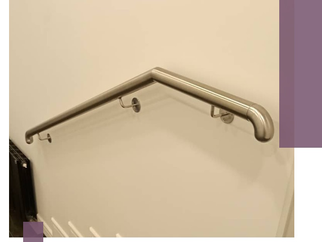 Изготовление пристенных поручней в Североуральске под ключ за сроки